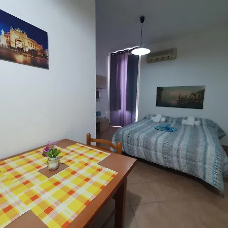 Bed & Breakfast Alle Porte Di Maqueda *